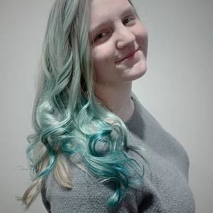 Meet your Posher, Alaina